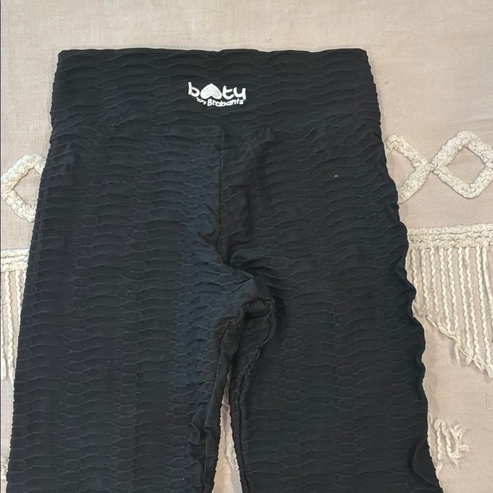 Booty by Brabants Black Textured Leggings with Wide Waistband